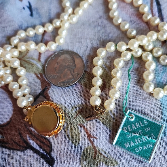 Majorca Spain Dual Strand Pearl Necklace Watermelon Rainbow Rivoli Golden Clasp - Picture 10 of 13